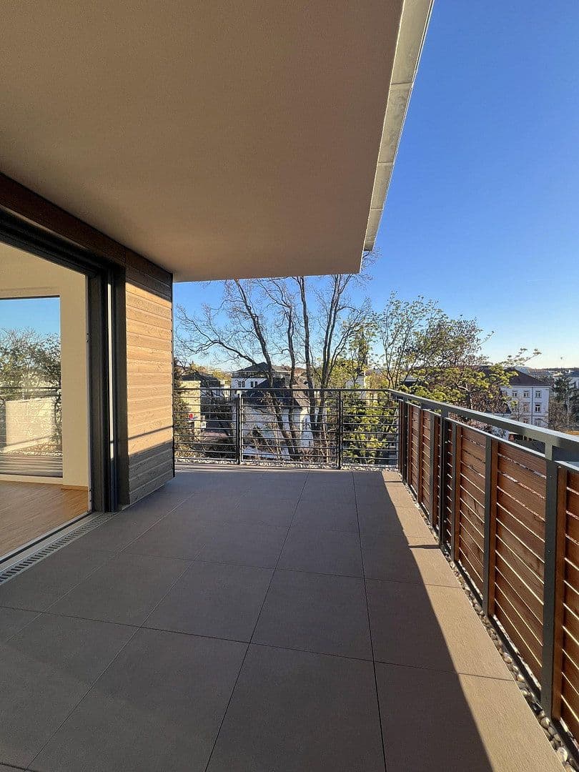 Prenájom bytu 2-izbový 80 m², Erna Berger Straße 10, Dresden, Sasko Prenájom bytu 2-izbový 80 m², Erna Berger Straße 10, Dresden, Sasko