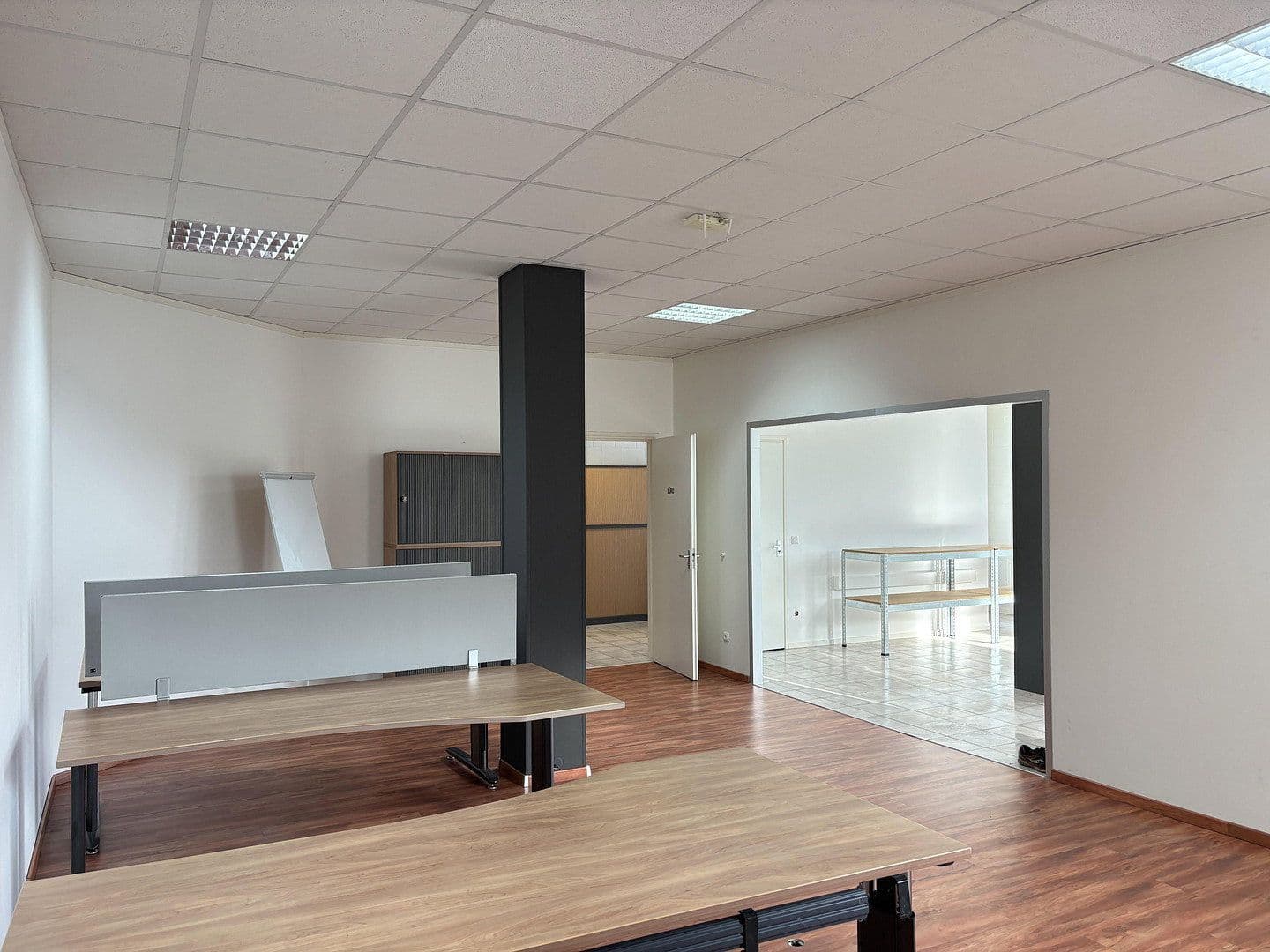 Prenájom kancelárie 275 m², Weihersfeld 34, Brüggen, Severné Porýnie - Westfálsko Prenájom kancelárie 275 m², Weihersfeld 34, Brüggen, Severné Porýnie - Westfálsko