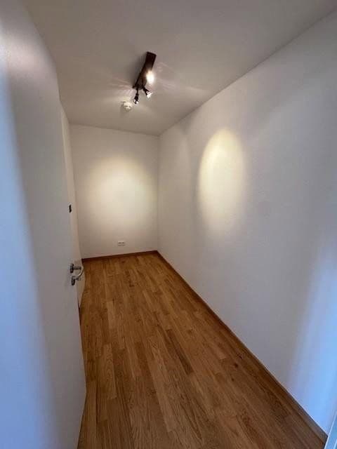 Prenájom bytu 2-izbový 84 m², Biberacher Str. 1, Ochsenhausen, Bádensko-Wurttembersko Prenájom bytu 2-izbový 84 m², Biberacher Str. 1, Ochsenhausen, Bádensko-Wurttembersko