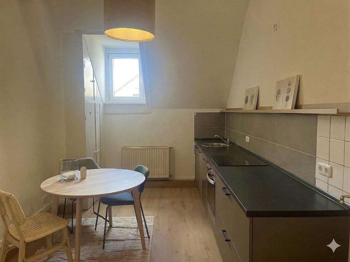 Prenájom bytu 2-izbový 76 m², Wiesbaden, Hesensko Prenájom bytu 2-izbový 76 m², Wiesbaden, Hesensko