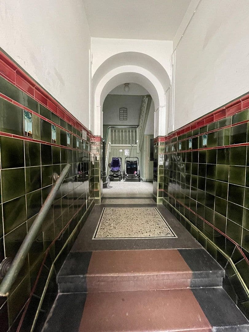 Prenájom bytu 3-izbový 85 m², Kiel, Šlezvicko-Holštajnsko Prenájom bytu 3-izbový 85 m², Kiel, Šlezvicko-Holštajnsko