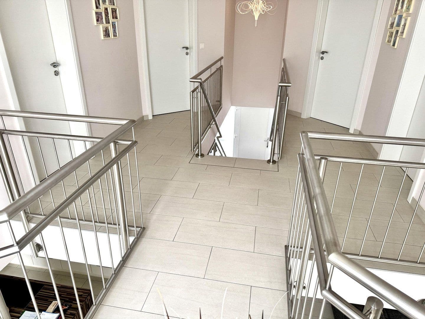 Predaj domu 239 m², pozemek 1.400 m², Lübben (Spreewald), Brandenbursko Predaj domu 239 m², pozemek 1.400 m², Lübben (Spreewald), Brandenbursko