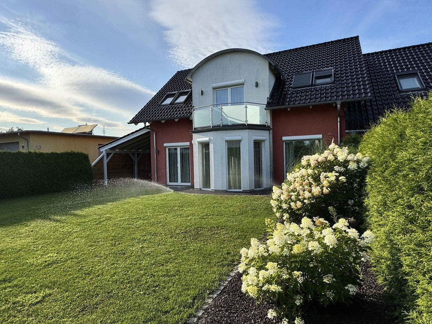 Predaj domu 239 m², pozemek 1.400 m², Lübben (Spreewald), Brandenbursko Predaj domu 239 m², pozemek 1.400 m², Lübben (Spreewald), Brandenbursko