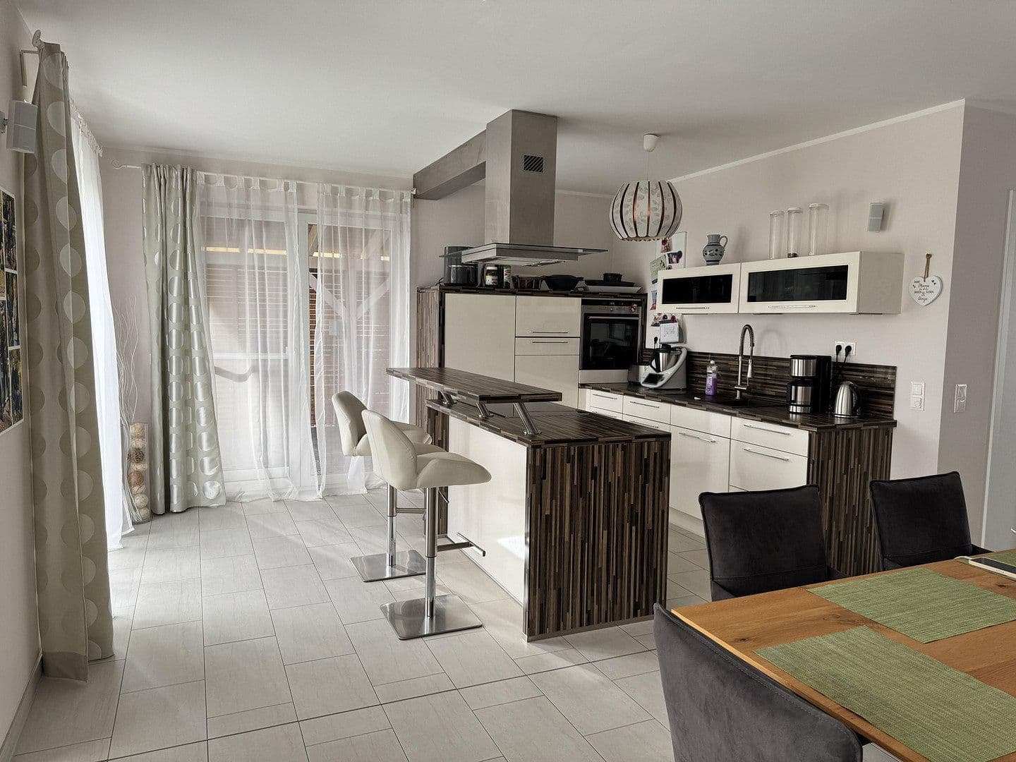 Predaj domu 239 m², pozemek 1.400 m², Lübben (Spreewald), Brandenbursko Predaj domu 239 m², pozemek 1.400 m², Lübben (Spreewald), Brandenbursko