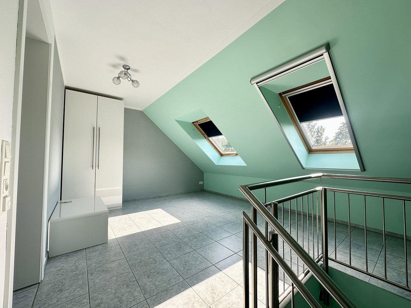 Predaj domu 239 m², pozemek 1.400 m², Lübben (Spreewald), Brandenbursko Predaj domu 239 m², pozemek 1.400 m², Lübben (Spreewald), Brandenbursko