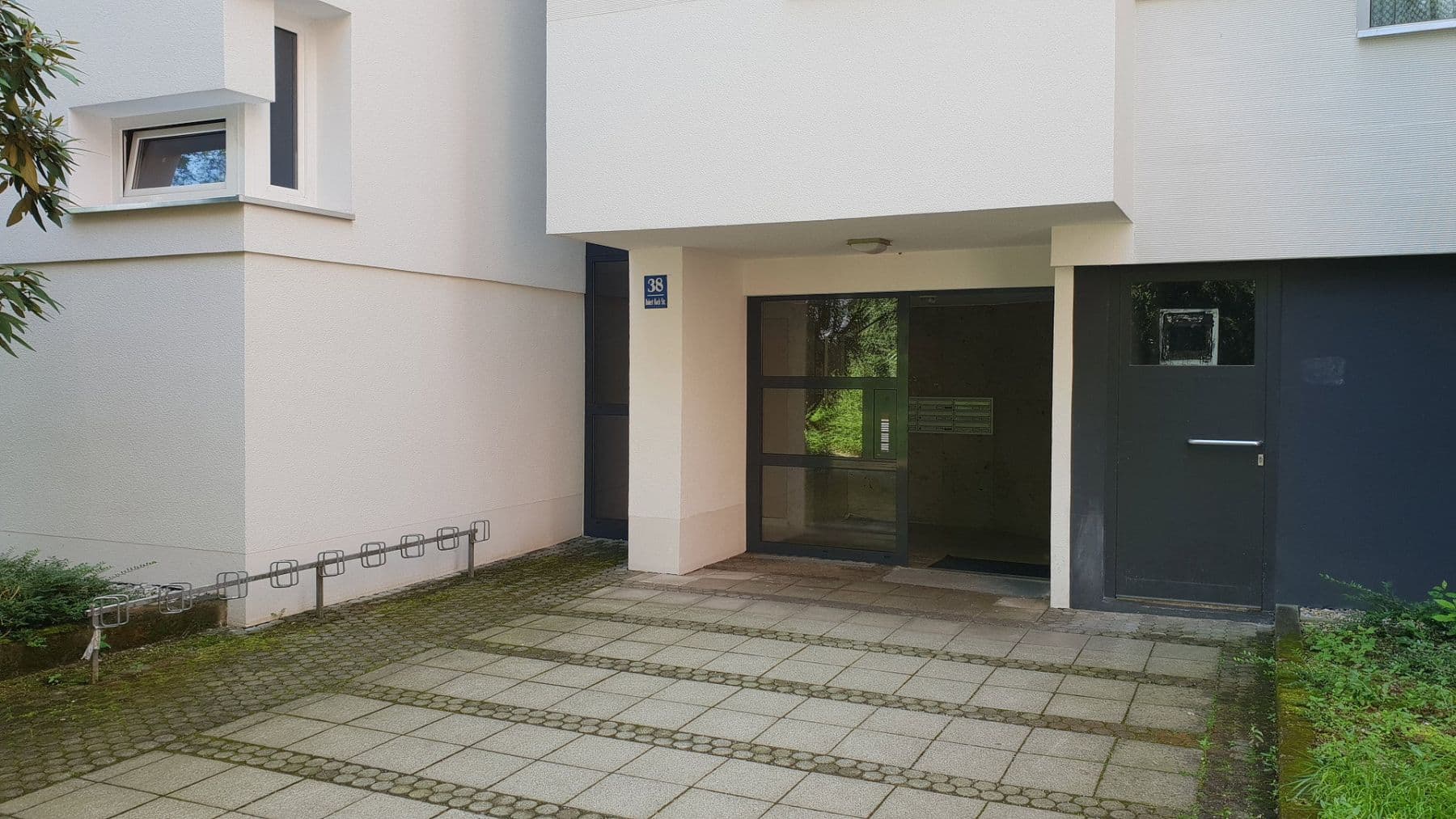 Prenájom bytu 3-izbový 84 m², Robert-Koch-Str. 38, Ottobrunn, Bavorsko Prenájom bytu 3-izbový 84 m², Robert-Koch-Str. 38, Ottobrunn, Bavorsko