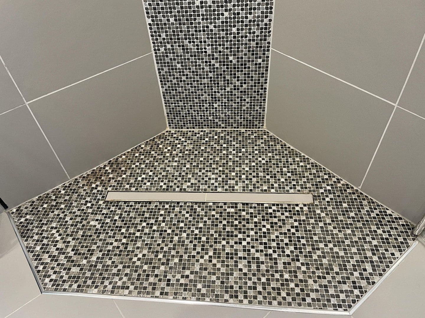 Prenájom bytu 5-izbový 120 m², Hauptstraße 50a, Hage, Dolné Sasko Prenájom bytu 5-izbový 120 m², Hauptstraße 50a, Hage, Dolné Sasko