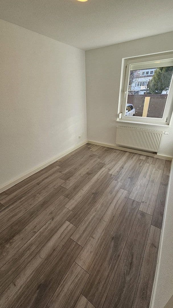 Prenájom bytu 3-izbový 60 m², Eutighofer Straße 22, Schwäbisch Gmünd, Bádensko-Wurttembersko Prenájom bytu 3-izbový 60 m², Eutighofer Straße 22, Schwäbisch Gmünd, Bádensko-Wurttembersko