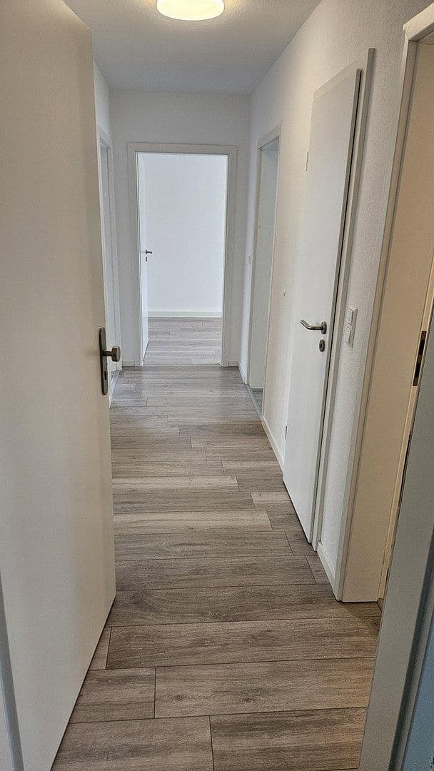 Prenájom bytu 3-izbový 60 m², Eutighofer Straße 22, Schwäbisch Gmünd, Bádensko-Wurttembersko Prenájom bytu 3-izbový 60 m², Eutighofer Straße 22, Schwäbisch Gmünd, Bádensko-Wurttembersko