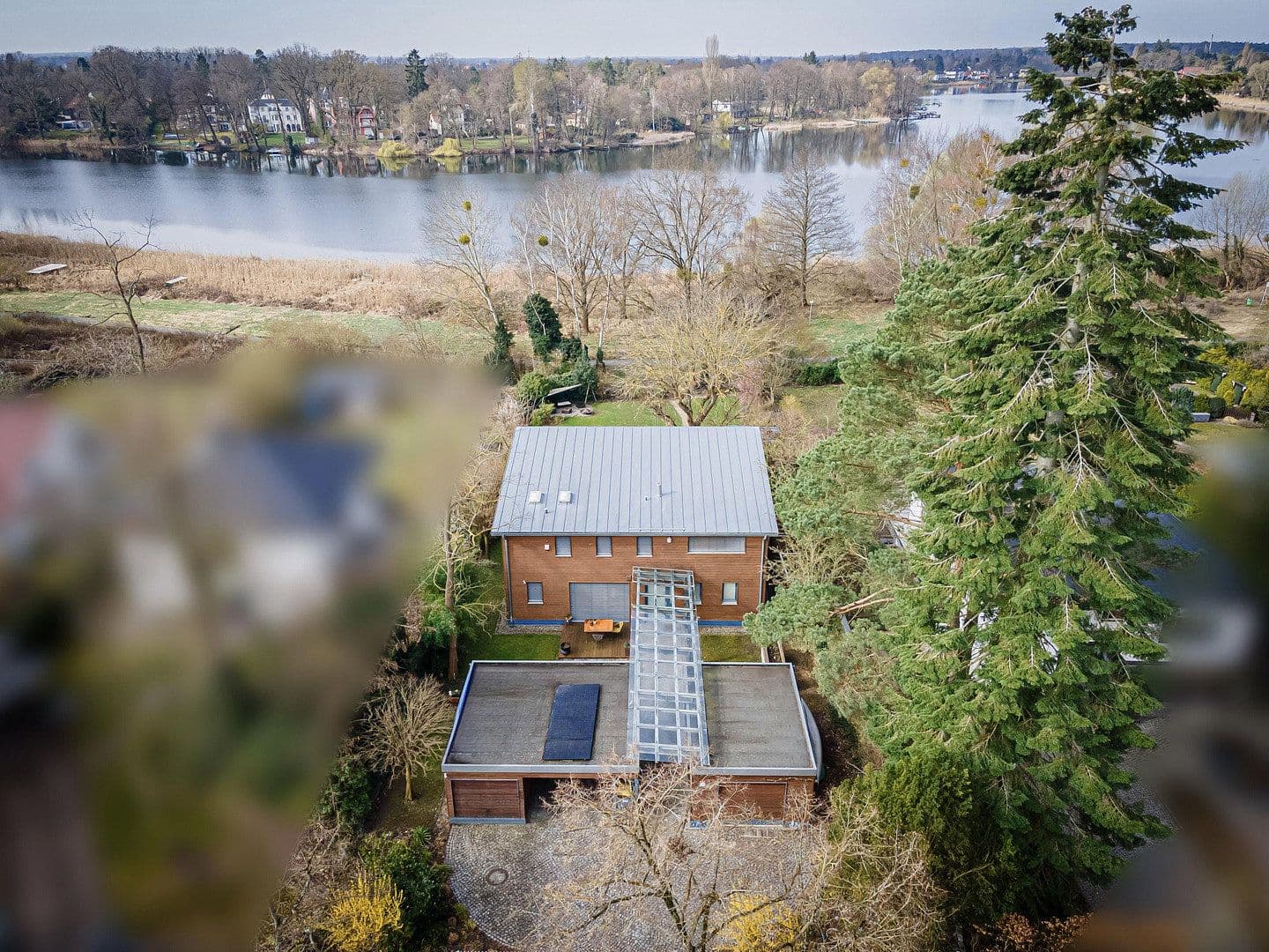 Predaj domu 200 m², pozemek 1.134 m², Falkensee, Brandenbursko Predaj domu 200 m², pozemek 1.134 m², Falkensee, Brandenbursko