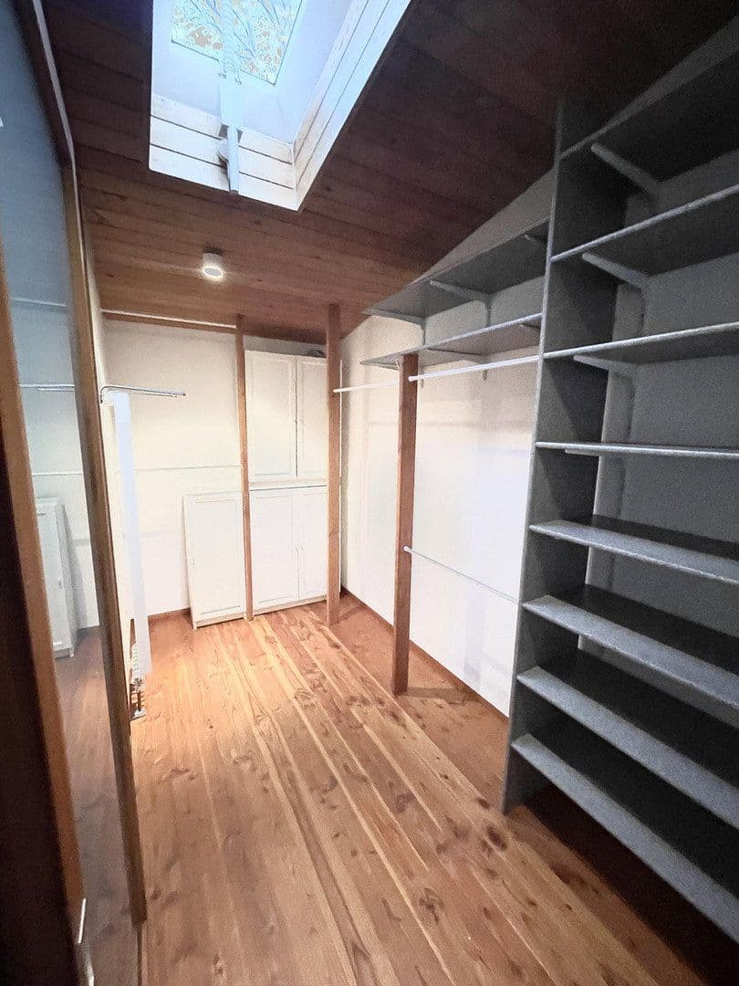 Predaj domu 200 m², pozemek 1.134 m², Falkensee, Brandenbursko Predaj domu 200 m², pozemek 1.134 m², Falkensee, Brandenbursko