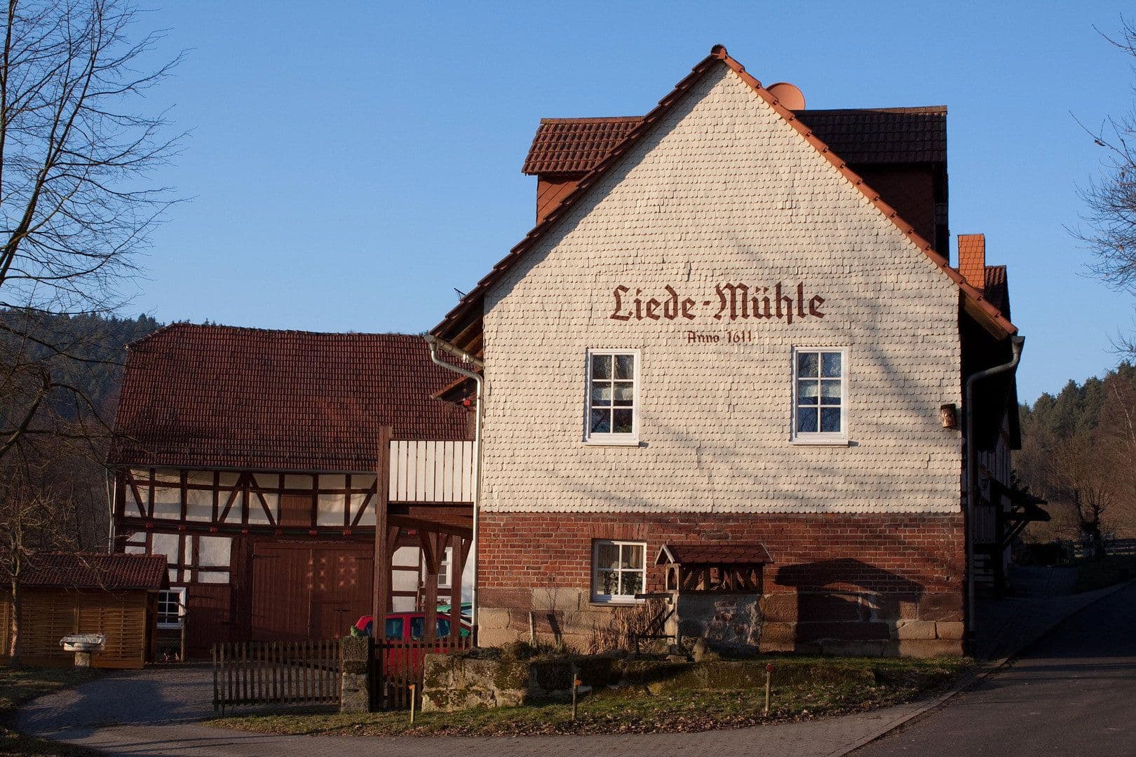 Predaj domu 590 m², pozemek 190.000 m², Liedemühle 1, Neuenstein, Hesensko Predaj domu 590 m², pozemek 190.000 m², Liedemühle 1, Neuenstein, Hesensko