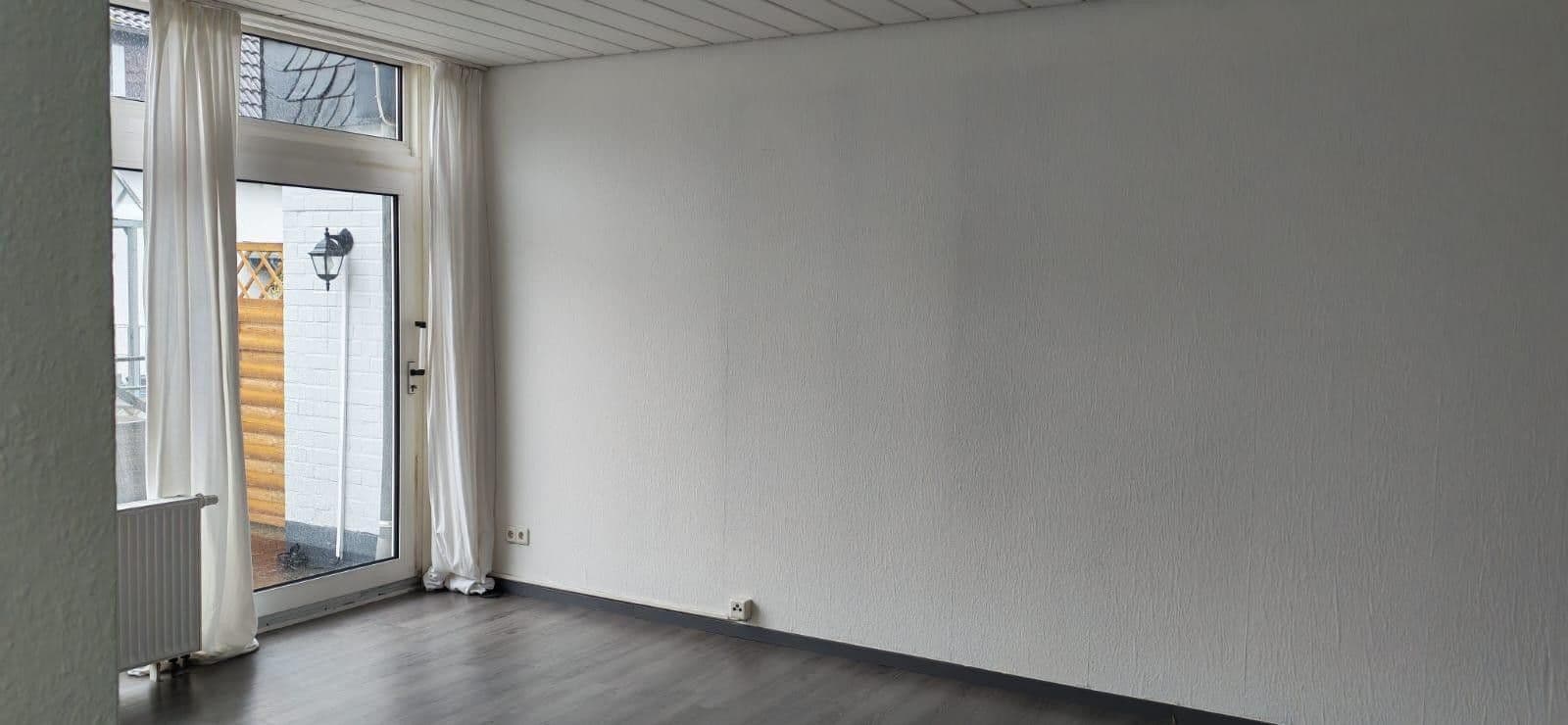 Prenájom bytu 2-izbový 58 m², Oberborsbacher Str. 19, Odenthal, Severné Porýnie - Westfálsko Prenájom bytu 2-izbový 58 m², Oberborsbacher Str. 19, Odenthal, Severné Porýnie - Westfálsko