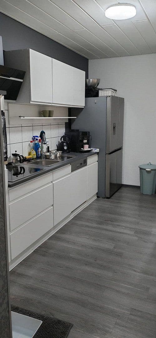 Prenájom bytu 2-izbový 58 m², Oberborsbacher Str. 19, Odenthal, Severné Porýnie - Westfálsko Prenájom bytu 2-izbový 58 m², Oberborsbacher Str. 19, Odenthal, Severné Porýnie - Westfálsko