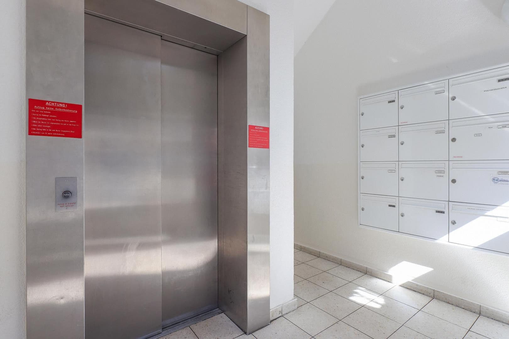 Predaj bytu 3-izbový 94 m², Neue Promenade, 7, Berlin, Berlín Predaj bytu 3-izbový 94 m², Neue Promenade, 7, Berlin, Berlín