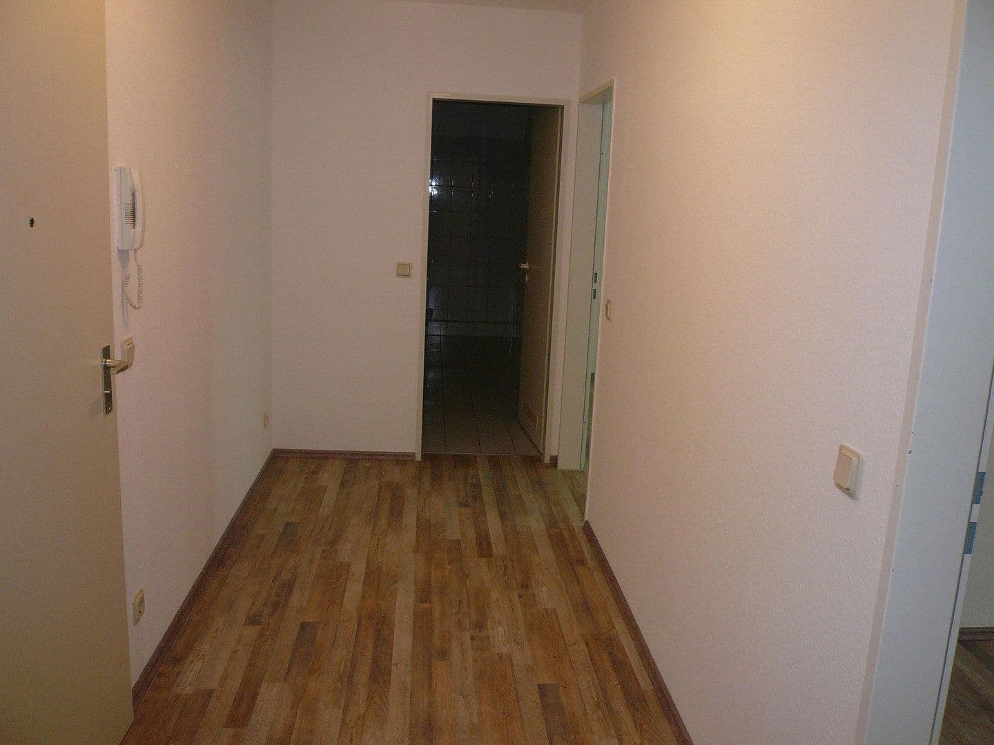 Prenájom bytu 2-izbový 64 m², Heiligenhaus, Severné Porýnie - Westfálsko Prenájom bytu 2-izbový 64 m², Heiligenhaus, Severné Porýnie - Westfálsko