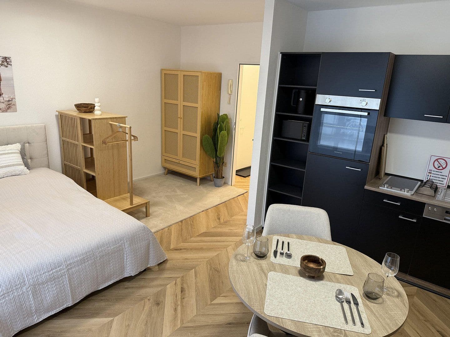 Prenájom bytu 1-izbový 30 m², Gießen, Hesensko Prenájom bytu 1-izbový 30 m², Gießen, Hesensko