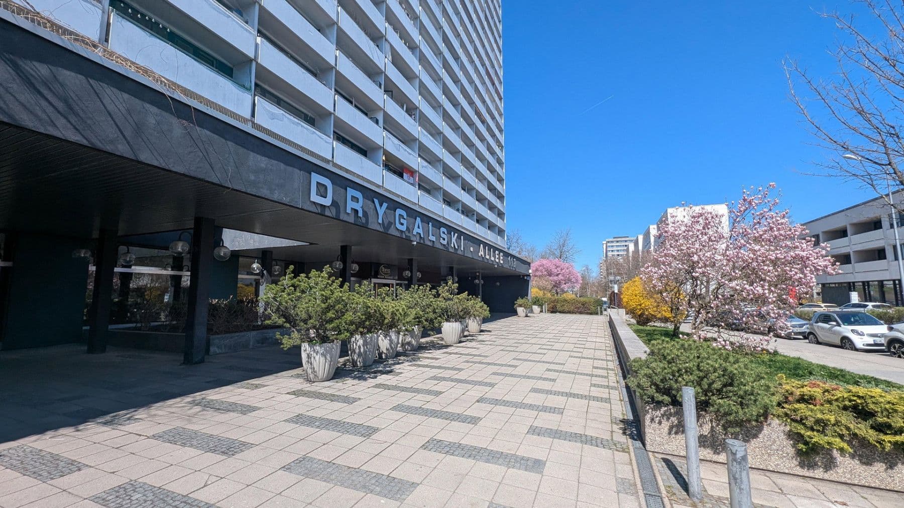 Prenájom bytu 1-izbový 36 m², Drygalski allee 118, München, Bavorsko Prenájom bytu 1-izbový 36 m², Drygalski allee 118, München, Bavorsko