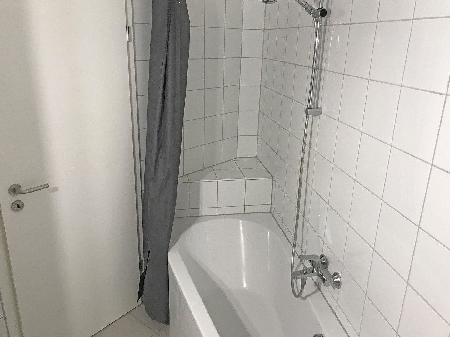 Prenájom bytu 2-izbový 54 m², Rüppurrer Str. 20d, Karlsruhe, Bádensko-Wurttembersko Prenájom bytu 2-izbový 54 m², Rüppurrer Str. 20d, Karlsruhe, Bádensko-Wurttembersko