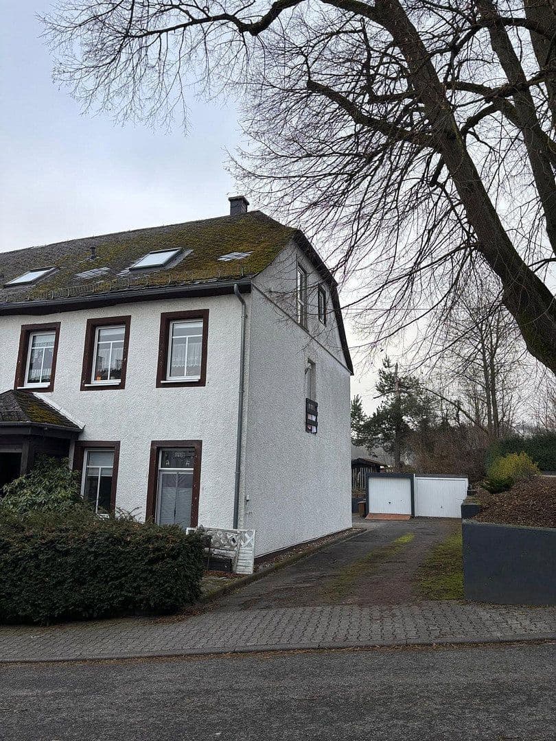 Predaj bytu 2-izbový 54 m², Selters (Westerwald), Porýnie-Falcko Predaj bytu 2-izbový 54 m², Selters (Westerwald), Porýnie-Falcko