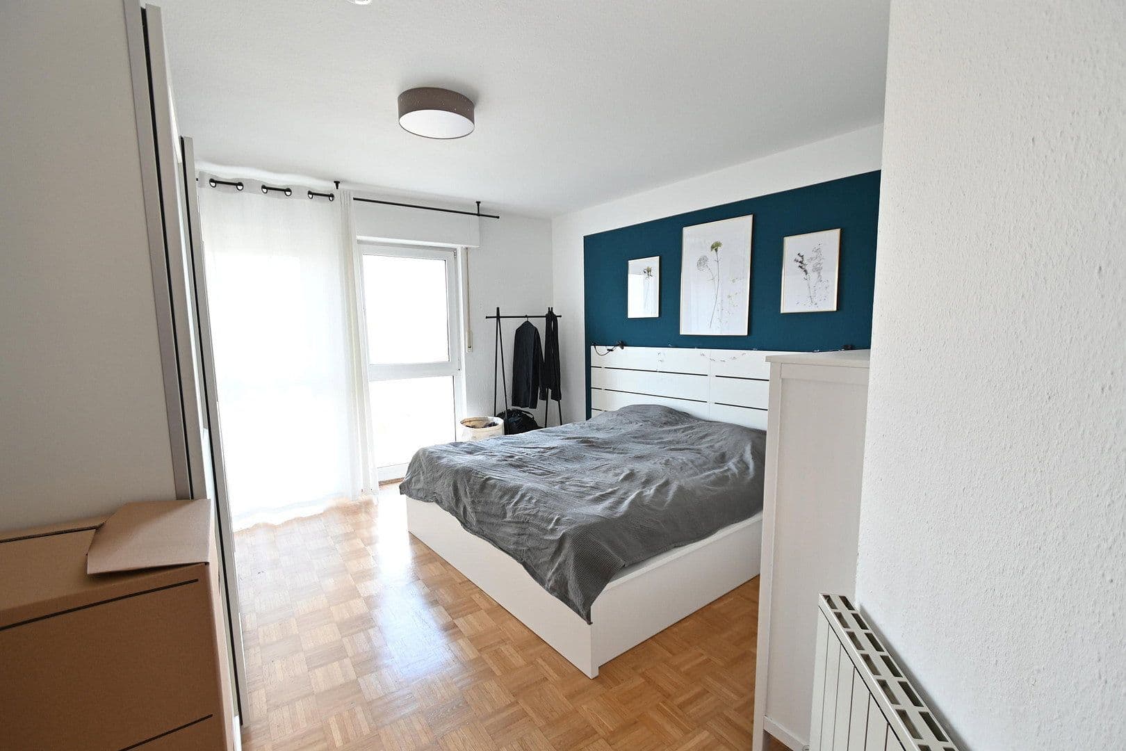 Prenájom bytu 3-izbový 110 m², Frankfurter Str. 214, Köln, Severné Porýnie - Westfálsko Prenájom bytu 3-izbový 110 m², Frankfurter Str. 214, Köln, Severné Porýnie - Westfálsko