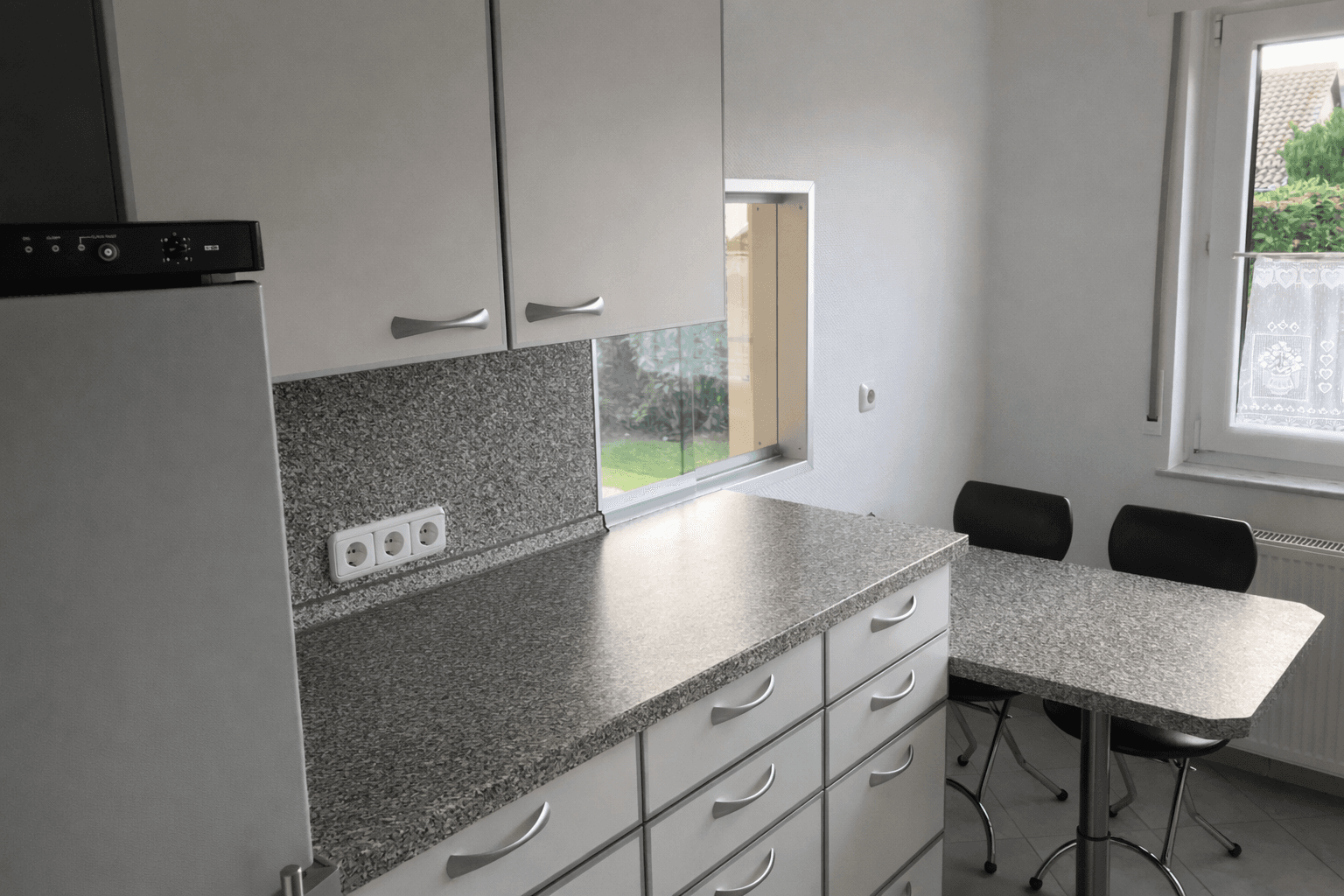 Prenájom bytu 2-izbový 74 m², Kelkheim (Taunus), Hesensko Prenájom bytu 2-izbový 74 m², Kelkheim (Taunus), Hesensko