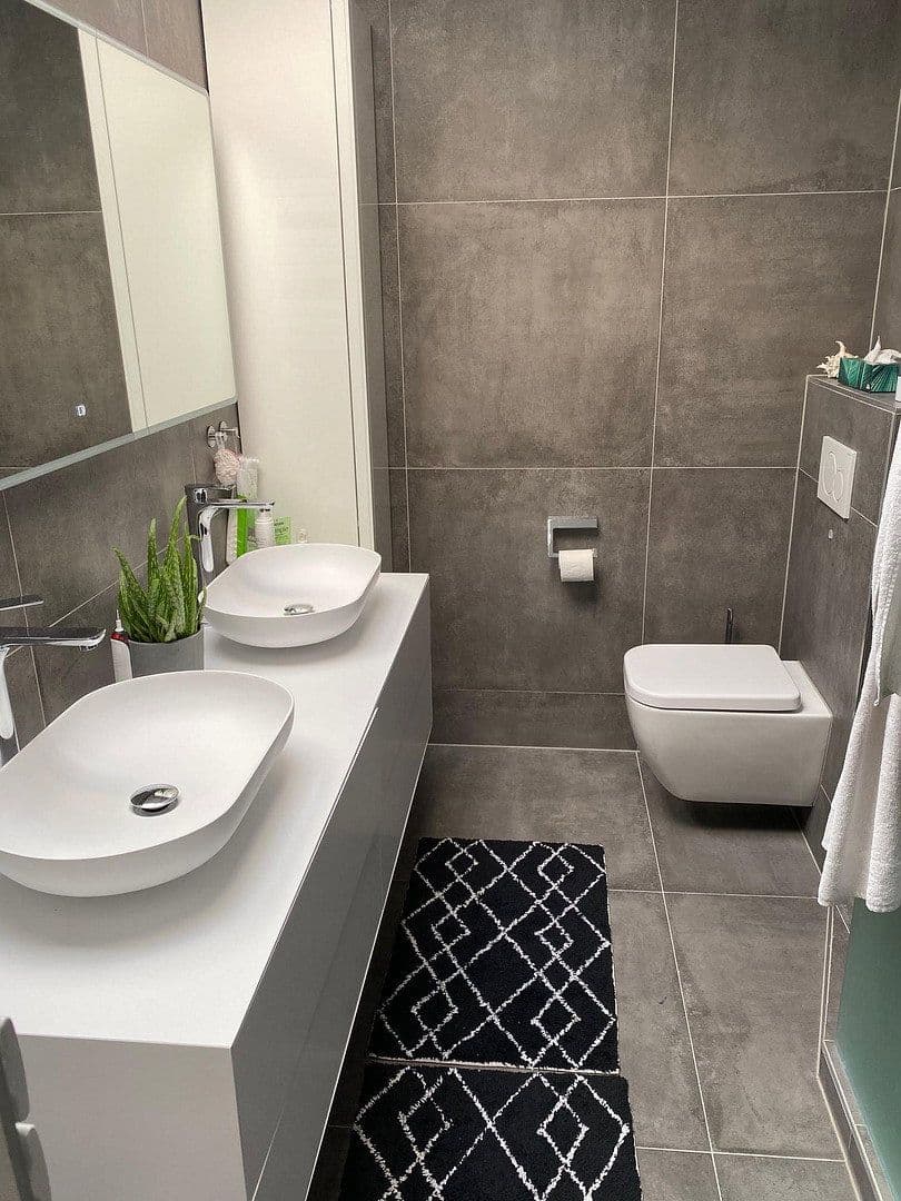 Predaj domu 132 m², pozemek 238 m², Frankfurt a.M., Hesensko Predaj domu 132 m², pozemek 238 m², Frankfurt a.M., Hesensko