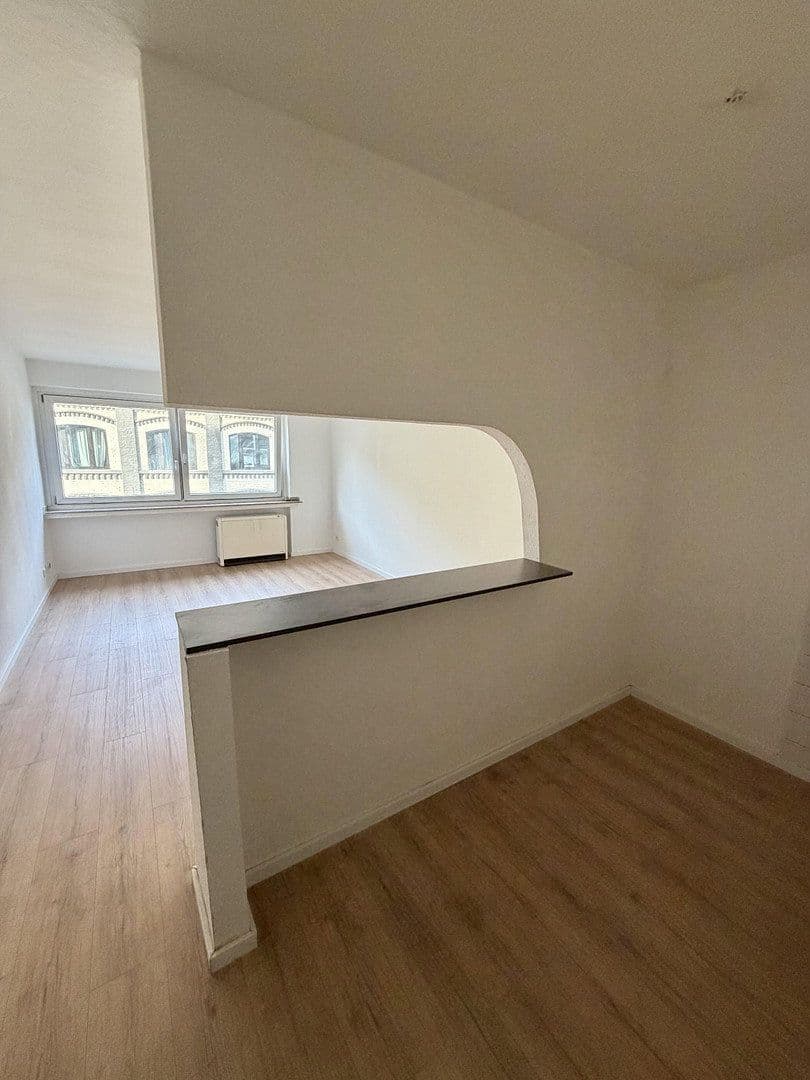 Prenájom bytu 2-izbový 45 m², Wuppertal, Severné Porýnie - Westfálsko Prenájom bytu 2-izbový 45 m², Wuppertal, Severné Porýnie - Westfálsko