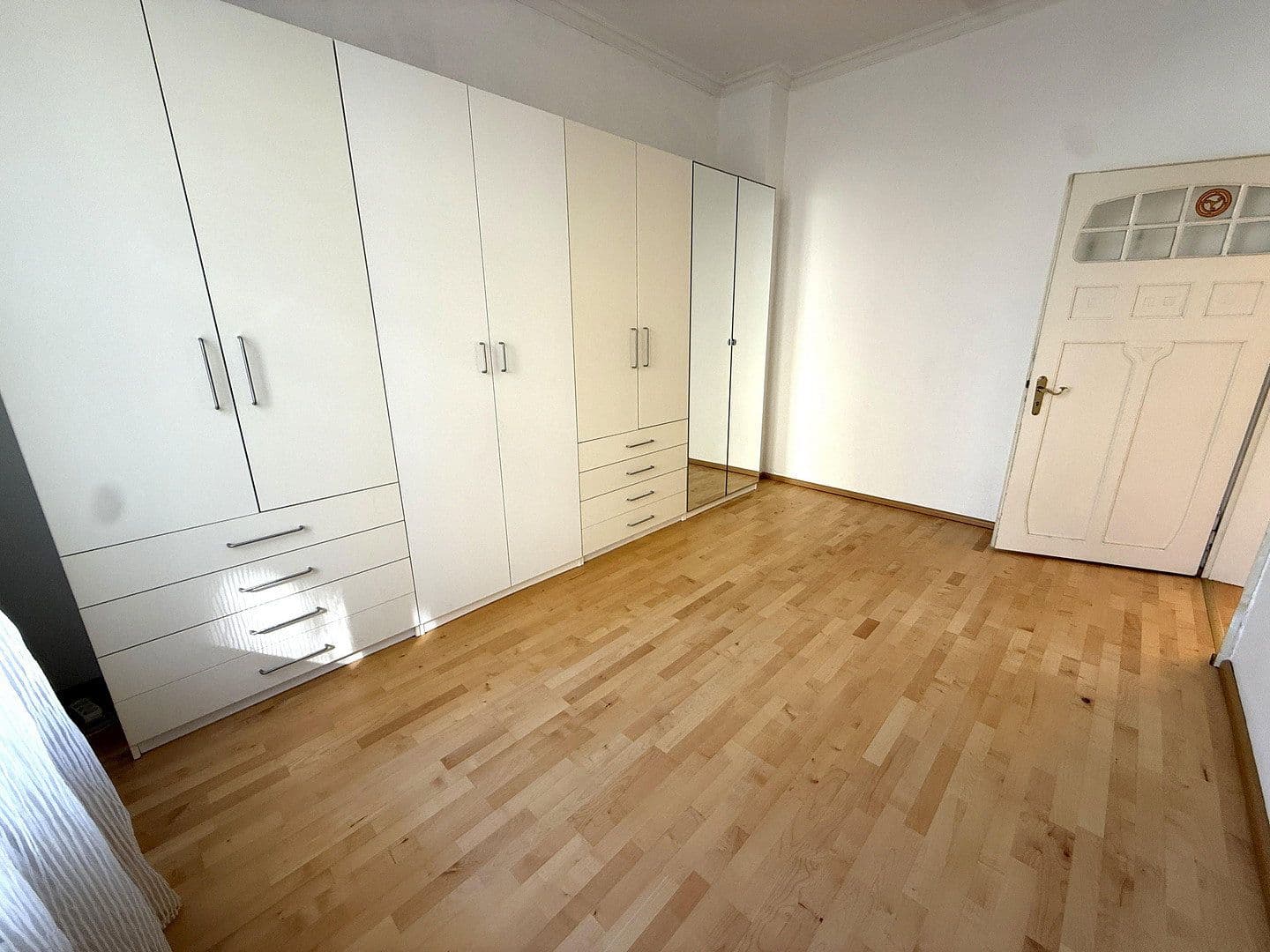 Prenájom bytu 3-izbový 92 m², Katharinenstr. 35, Hildesheim, Dolné Sasko Prenájom bytu 3-izbový 92 m², Katharinenstr. 35, Hildesheim, Dolné Sasko