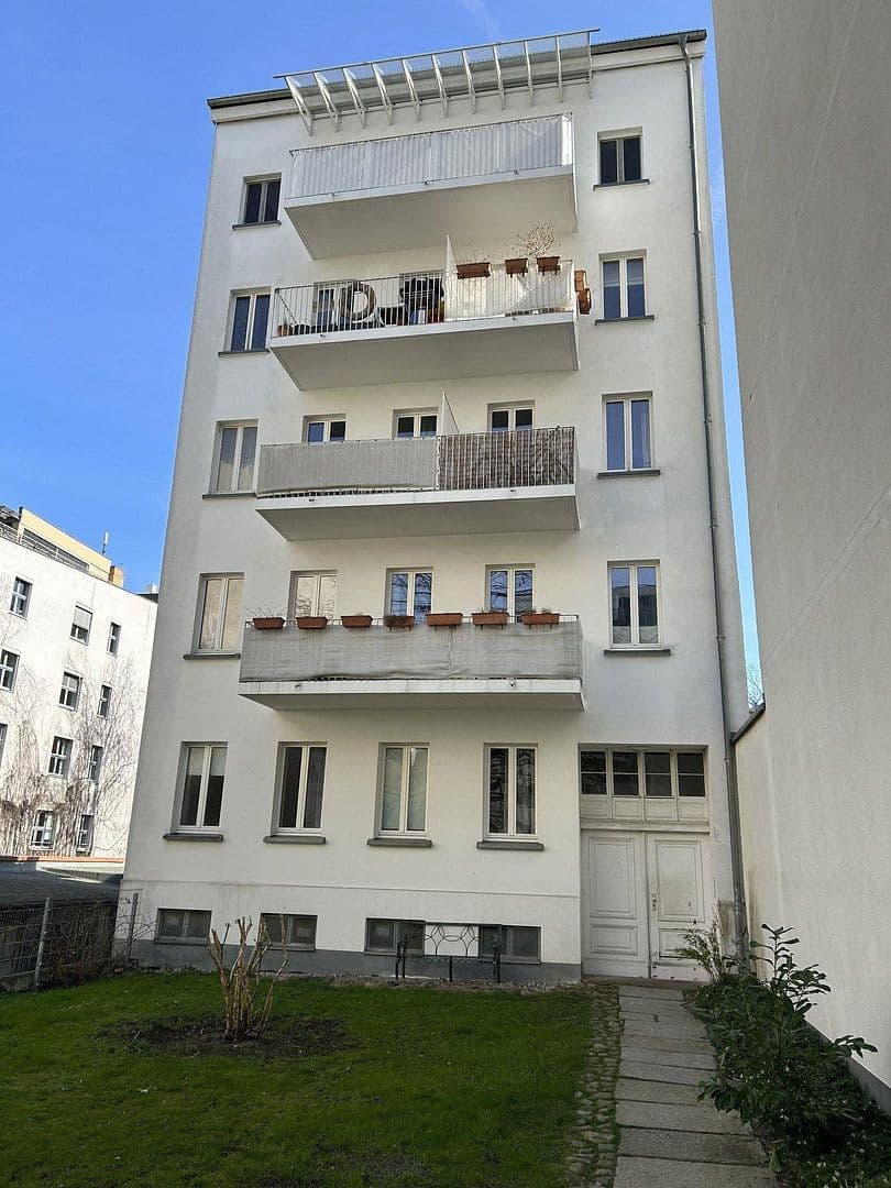 Predaj bytu 3-izbový 88 m², Acker str 8, Berlin, Berlín Predaj bytu 3-izbový 88 m², Acker str 8, Berlin, Berlín