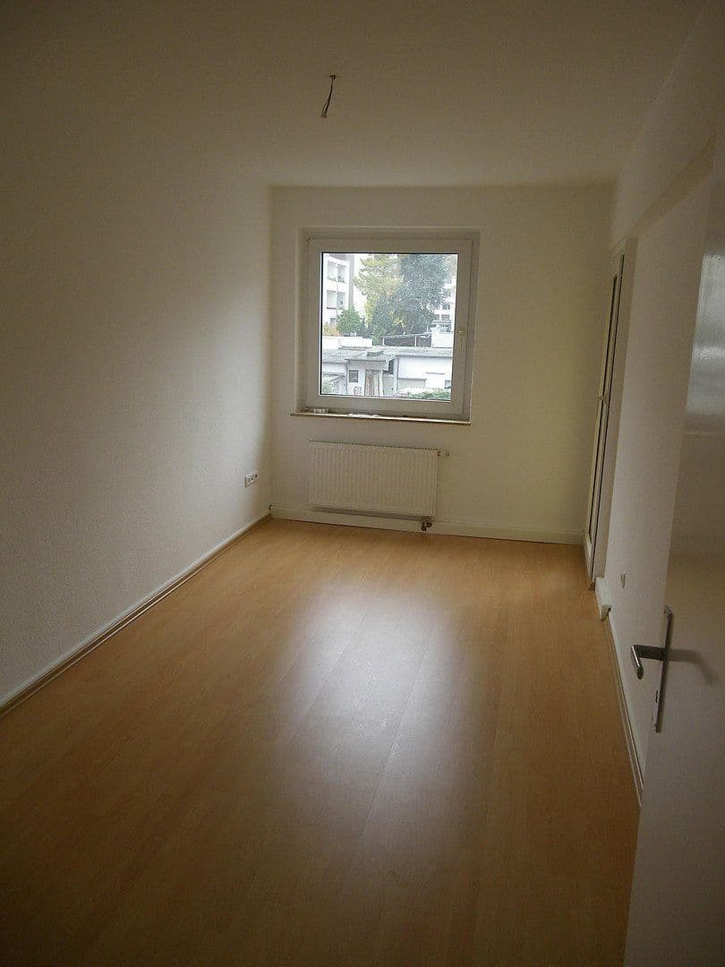Prenájom bytu 3-izbový 74 m², Saarlandstraße 112, Dortmund, Severné Porýnie - Westfálsko Prenájom bytu 3-izbový 74 m², Saarlandstraße 112, Dortmund, Severné Porýnie - Westfálsko