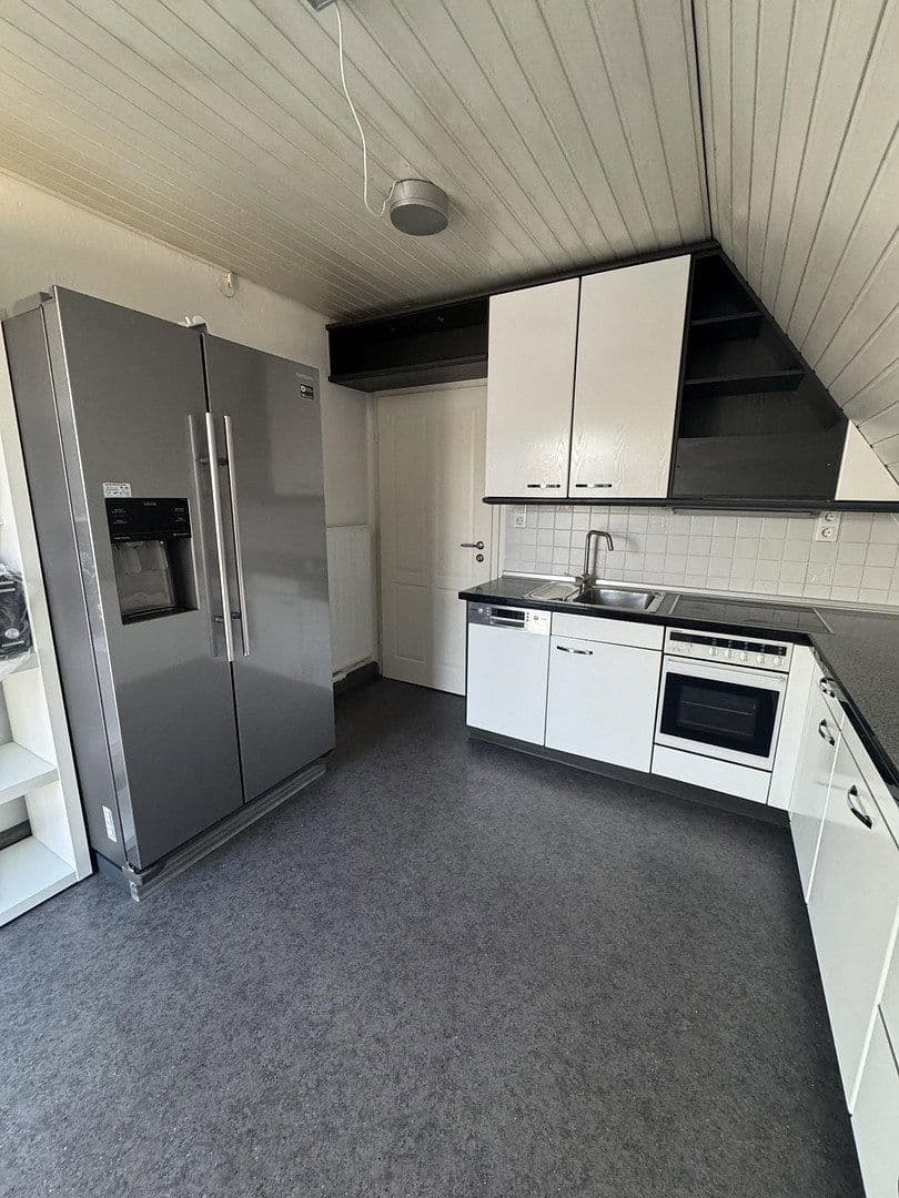 Prenájom bytu 3-izbový 98 m², Merianstraße 17, Maisach, Bavorsko Prenájom bytu 3-izbový 98 m², Merianstraße 17, Maisach, Bavorsko