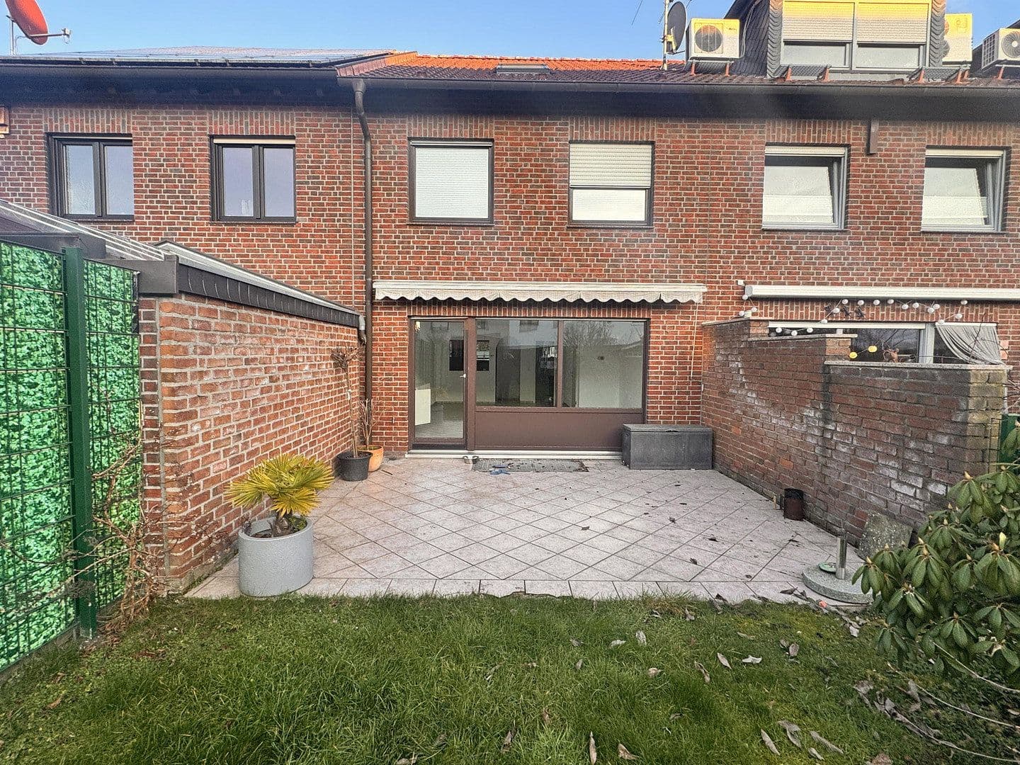 Predaj domu 127 m², pozemek 189 m², Düsseldorf, Severné Porýnie - Westfálsko Predaj domu 127 m², pozemek 189 m², Düsseldorf, Severné Porýnie - Westfálsko