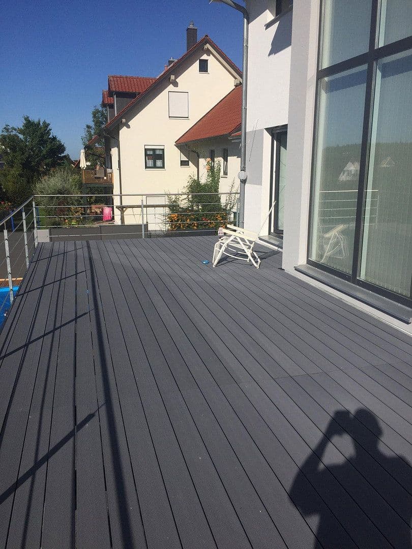 Predaj domu 230 m², pozemek 665 m², Unterhausen, Bavorsko Predaj domu 230 m², pozemek 665 m², Unterhausen, Bavorsko