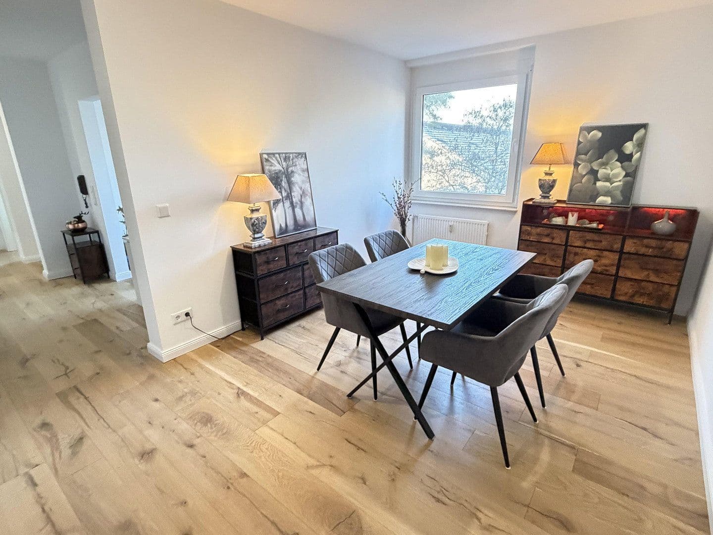 Predaj bytu 4-izbový 113 m², Dorfstr., Meerbusch, Severné Porýnie - Westfálsko Predaj bytu 4-izbový 113 m², Dorfstr., Meerbusch, Severné Porýnie - Westfálsko