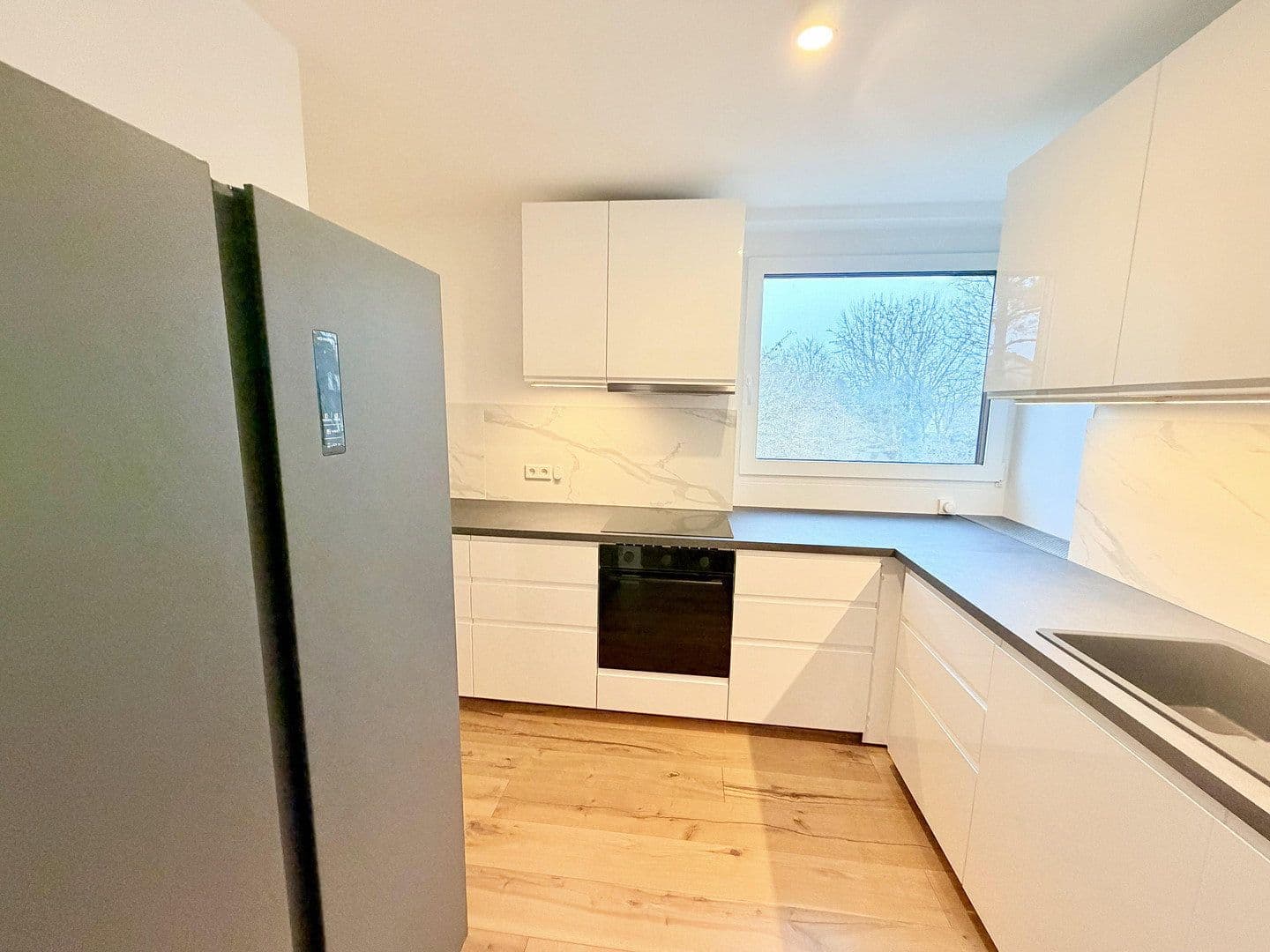 Predaj bytu 4-izbový 113 m², Dorfstr., Meerbusch, Severné Porýnie - Westfálsko Predaj bytu 4-izbový 113 m², Dorfstr., Meerbusch, Severné Porýnie - Westfálsko