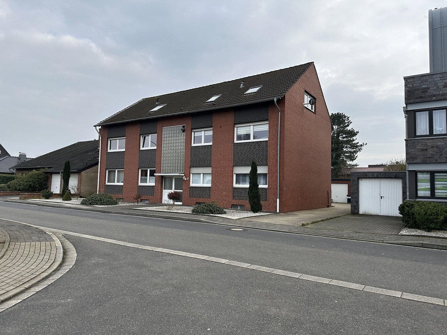 Prenájom bytu 3-izbový 65 m², Barbararing 25, Erkelenz, Severné Porýnie - Westfálsko Prenájom bytu 3-izbový 65 m², Barbararing 25, Erkelenz, Severné Porýnie - Westfálsko