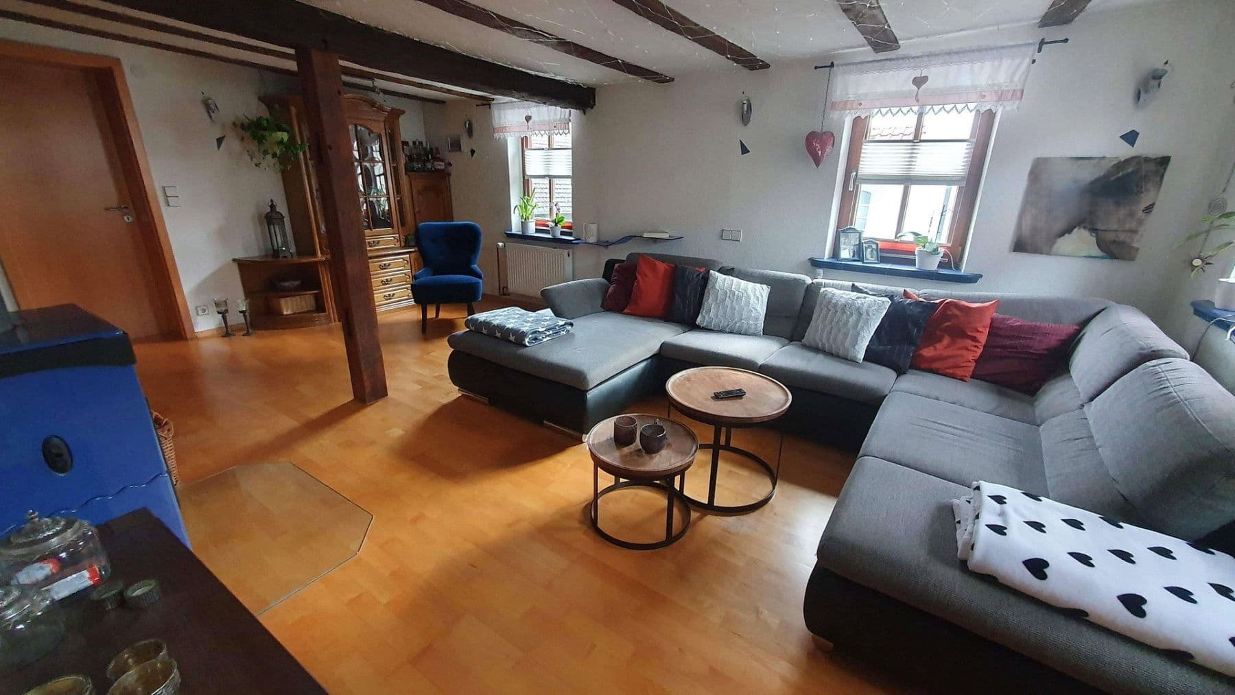 Prenájom bytu 5-izbový 145 m², Weinsberg, Bádensko-Wurttembersko Prenájom bytu 5-izbový 145 m², Weinsberg, Bádensko-Wurttembersko