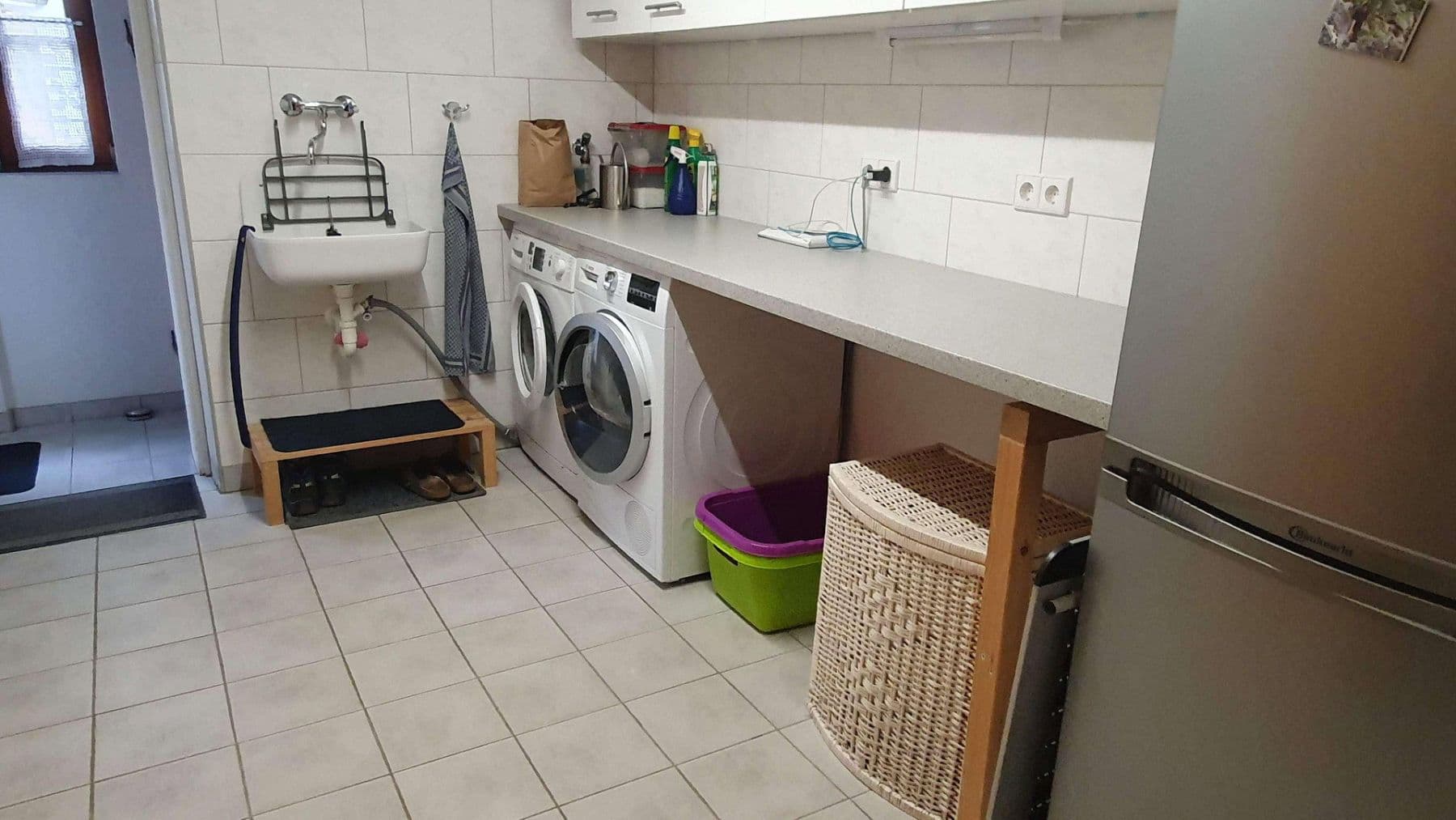 Prenájom bytu 5-izbový 145 m², Weinsberg, Bádensko-Wurttembersko Prenájom bytu 5-izbový 145 m², Weinsberg, Bádensko-Wurttembersko