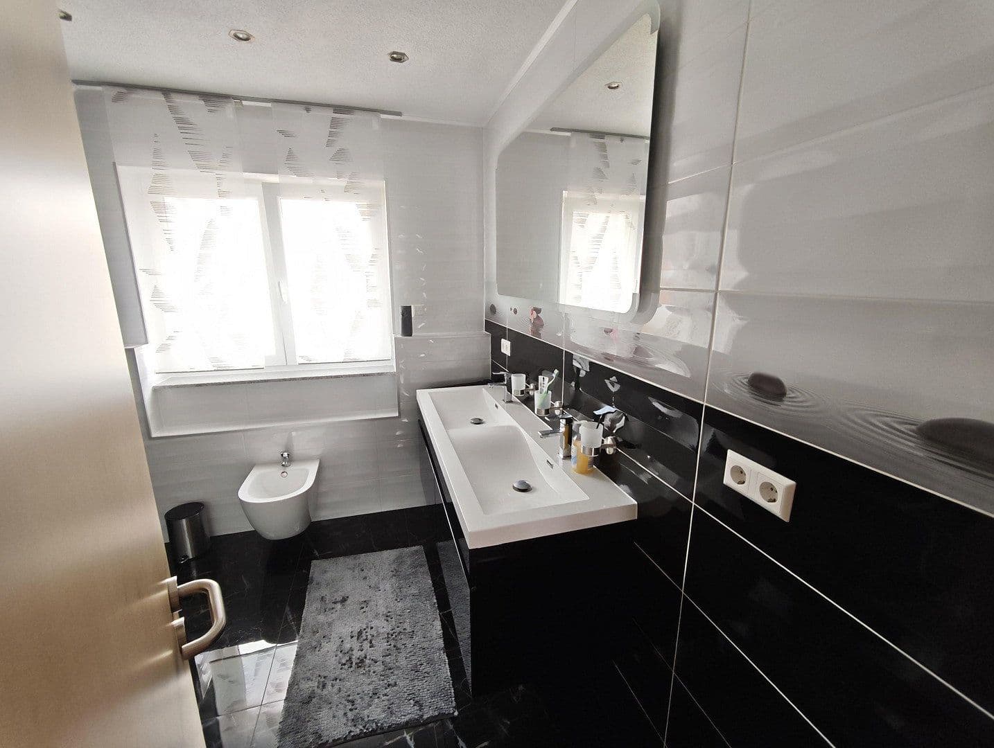 Predaj domu 133 m², pozemek 459 m², Eppingen, Bádensko-Wurttembersko Predaj domu 133 m², pozemek 459 m², Eppingen, Bádensko-Wurttembersko