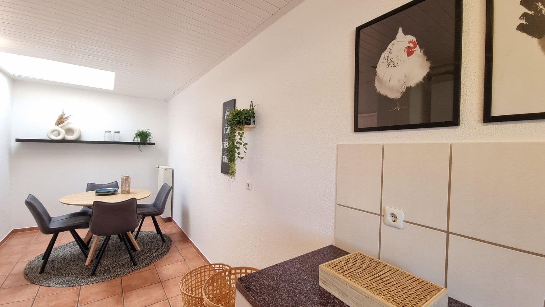 Predaj domu 207 m², pozemek 304 m², Ulmenweg 1/1, Mühlacker, Bádensko-Wurttembersko Predaj domu 207 m², pozemek 304 m², Ulmenweg 1/1, Mühlacker, Bádensko-Wurttembersko