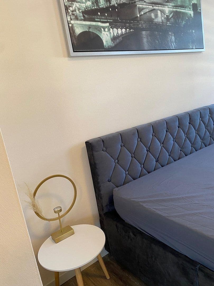 Prenájom bytu 1-izbový 20 m², Pfarrer-Dr.-Hoffmann-Str. 14, Wachtberg, Severné Porýnie - Westfálsko Prenájom bytu 1-izbový 20 m², Pfarrer-Dr.-Hoffmann-Str. 14, Wachtberg, Severné Porýnie - Westfálsko