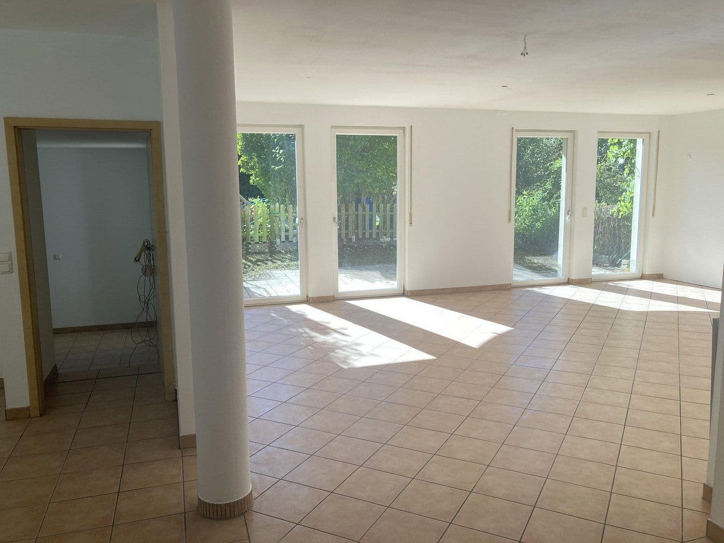 Prenájom kancelárie 115 m², Hauptstr.46, Greifenberg, Bavorsko Prenájom kancelárie 115 m², Hauptstr.46, Greifenberg, Bavorsko