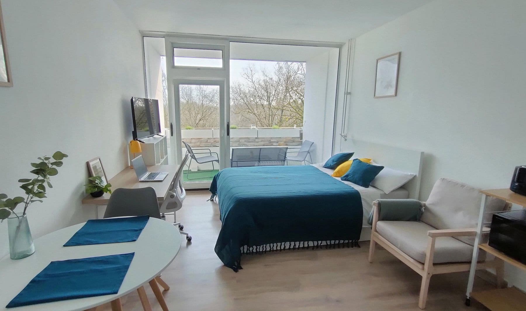 Prenájom bytu 1-izbový 25 m², Kreuzhofstr. 10, München, Bavorsko Prenájom bytu 1-izbový 25 m², Kreuzhofstr. 10, München, Bavorsko