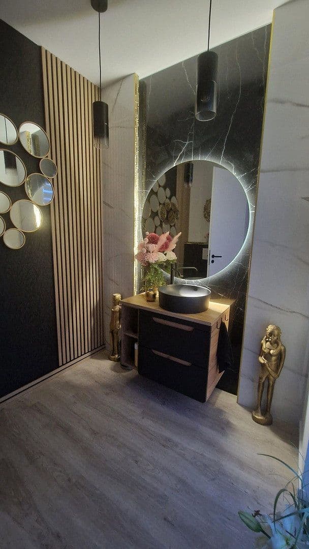 Predaj domu 255 m², pozemek 656 m², Residentstraße, Frankfurt, Hesensko Predaj domu 255 m², pozemek 656 m², Residentstraße, Frankfurt, Hesensko