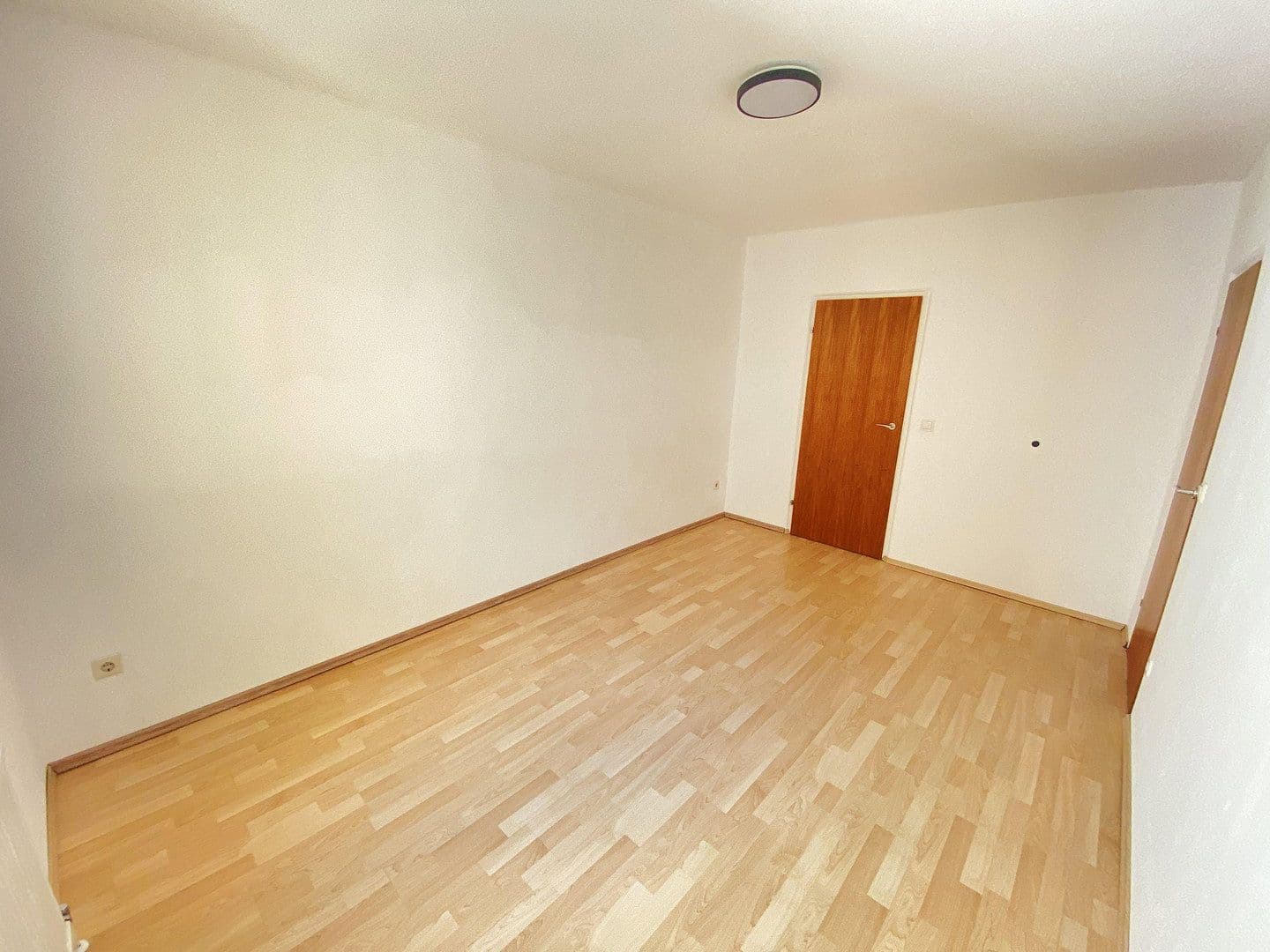 Prenájom bytu 3-izbový 80 m², Markomannenstraße 15, Wien, Viedeň Prenájom bytu 3-izbový 80 m², Markomannenstraße 15, Wien, Viedeň