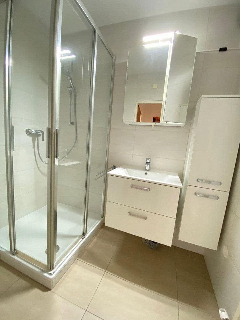 Prenájom bytu 3-izbový 80 m², Markomannenstraße 15, Wien, Viedeň Prenájom bytu 3-izbový 80 m², Markomannenstraße 15, Wien, Viedeň