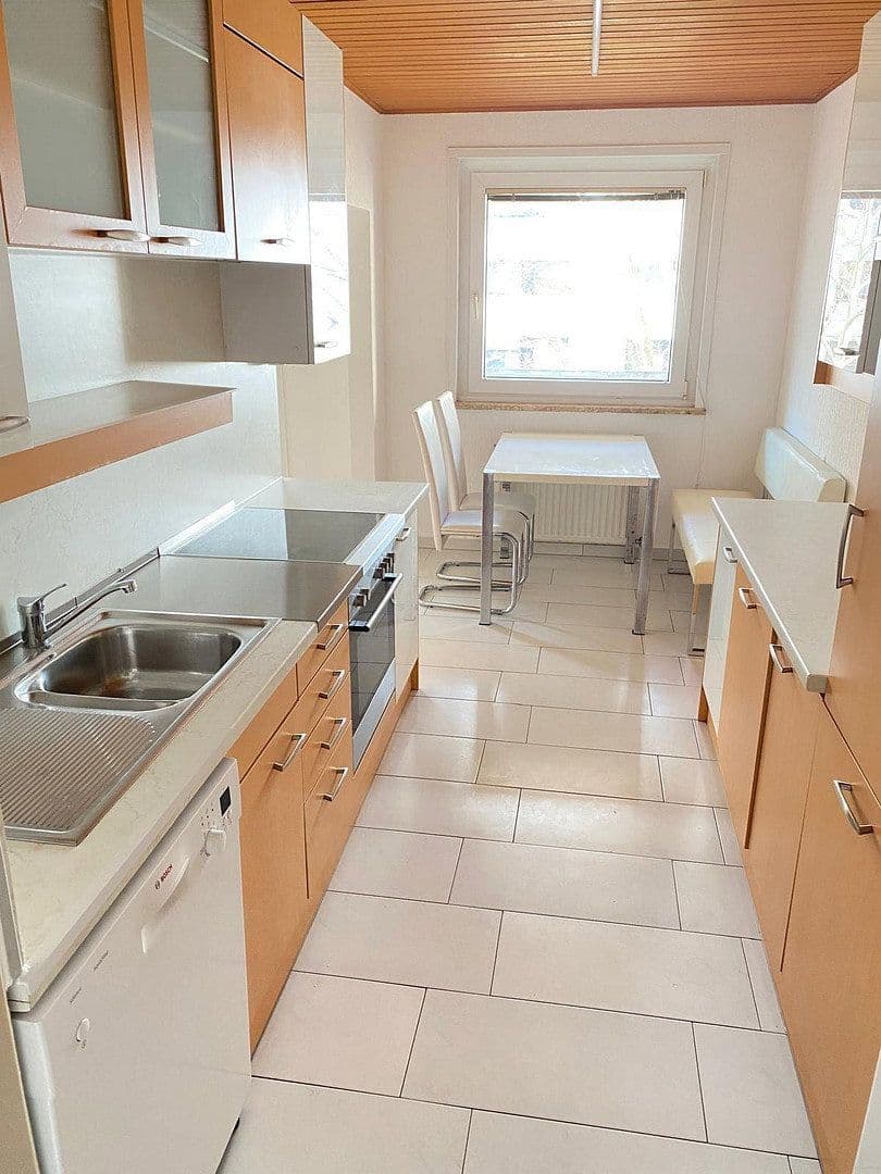 Prenájom bytu 3-izbový 80 m², Markomannenstraße 15, Wien, Viedeň Prenájom bytu 3-izbový 80 m², Markomannenstraße 15, Wien, Viedeň