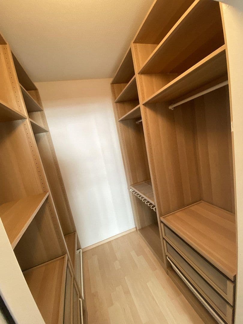 Prenájom bytu 3-izbový 80 m², Markomannenstraße 15, Wien, Viedeň Prenájom bytu 3-izbový 80 m², Markomannenstraße 15, Wien, Viedeň