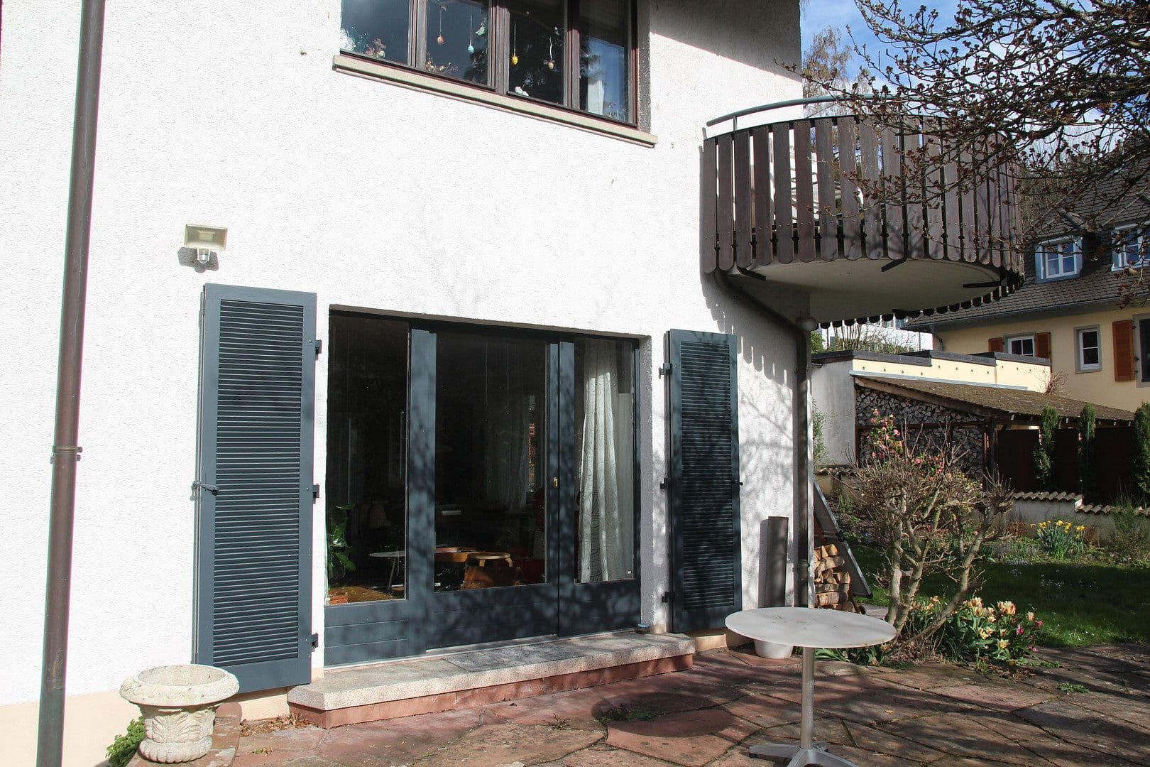 Predaj domu 356 m², pozemek 857 m², Freiburg, Bádensko-Wurttembersko Predaj domu 356 m², pozemek 857 m², Freiburg, Bádensko-Wurttembersko